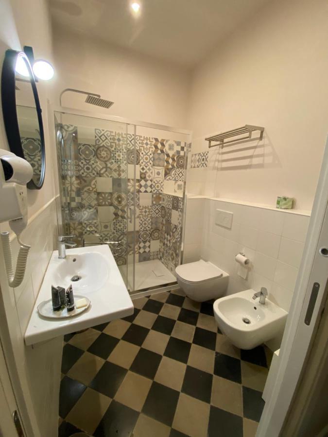 B&B Romeo Luxury Rooms Catania Luaran gambar