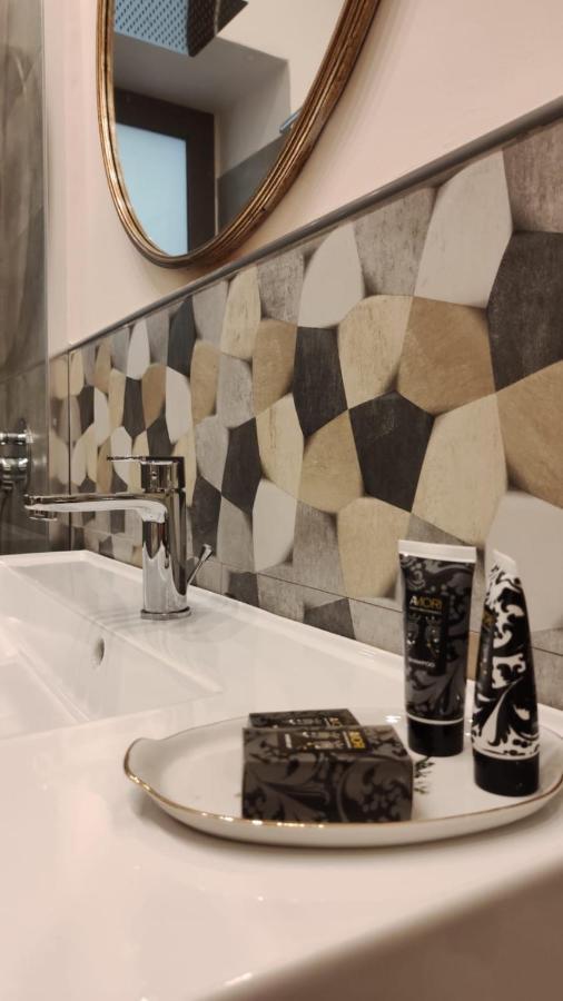 B&B Romeo Luxury Rooms Catania Luaran gambar