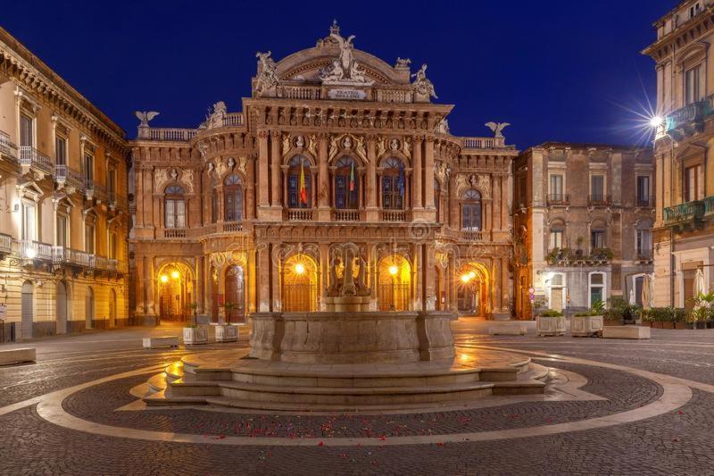 B&B Romeo Luxury Rooms Catania Luaran gambar